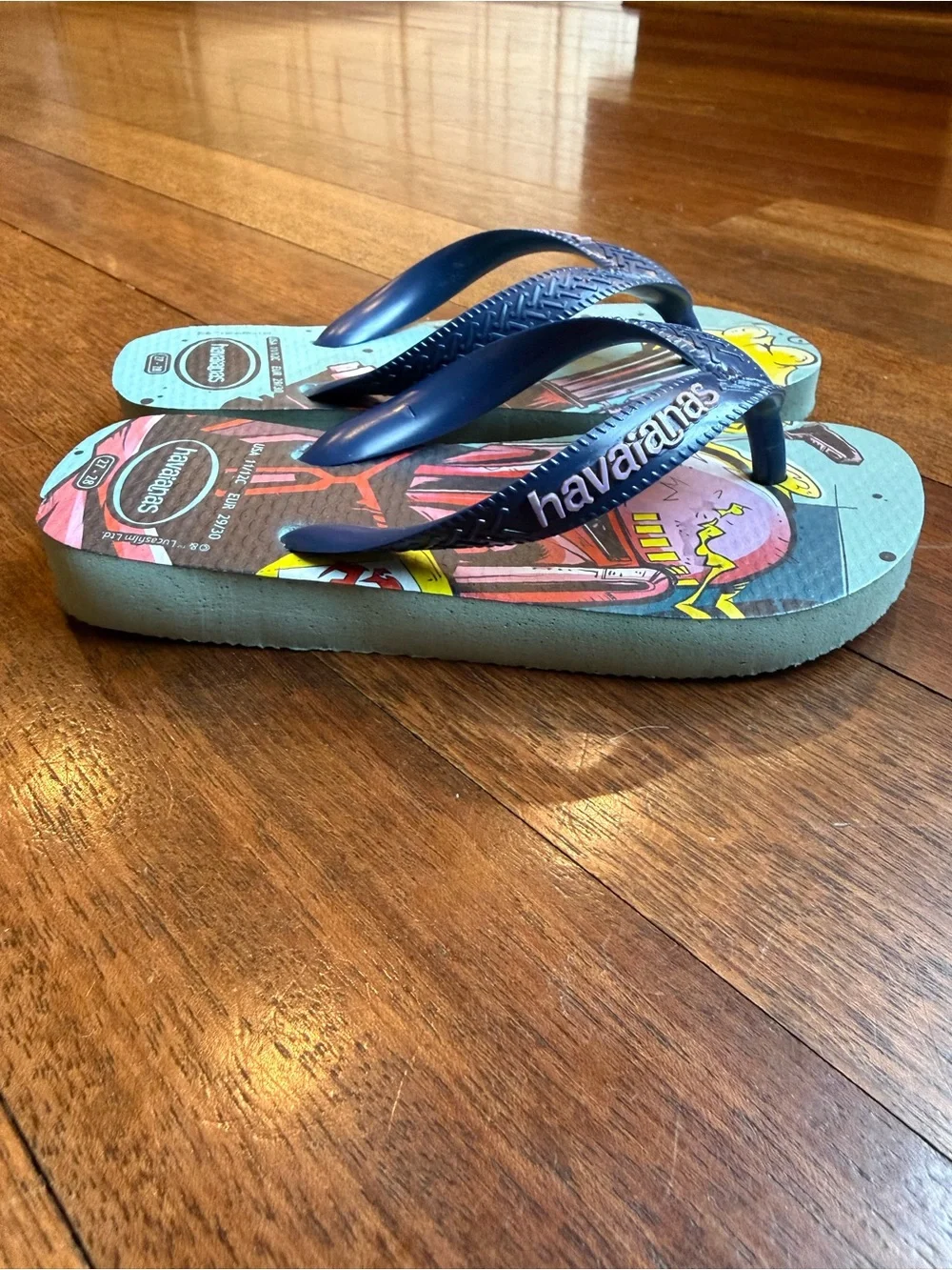 Havaianas Boy's Star Wars Flip Flop Sandal Clay/Navy Blue  11/12C